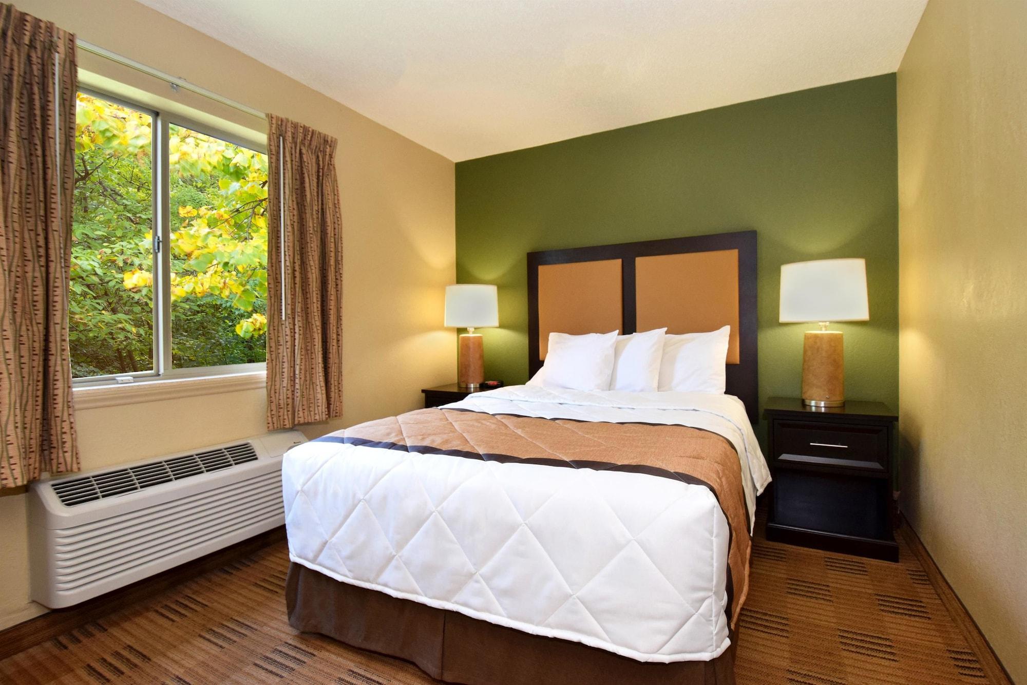 Extended Stay America Select Suites - Indianapolis - North - Кармел Экстерьер фото