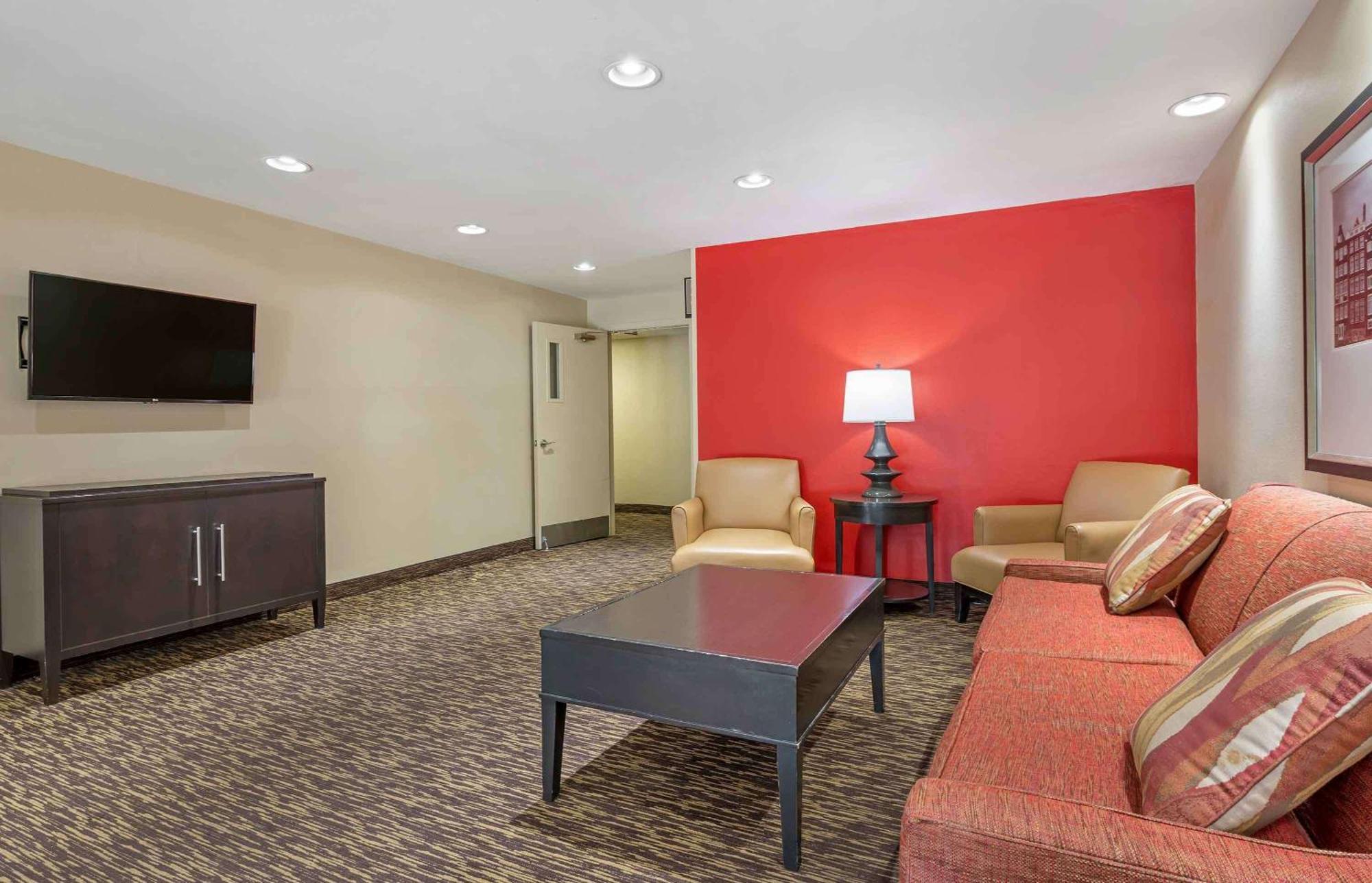 Extended Stay America Select Suites - Indianapolis - North - Кармел Экстерьер фото