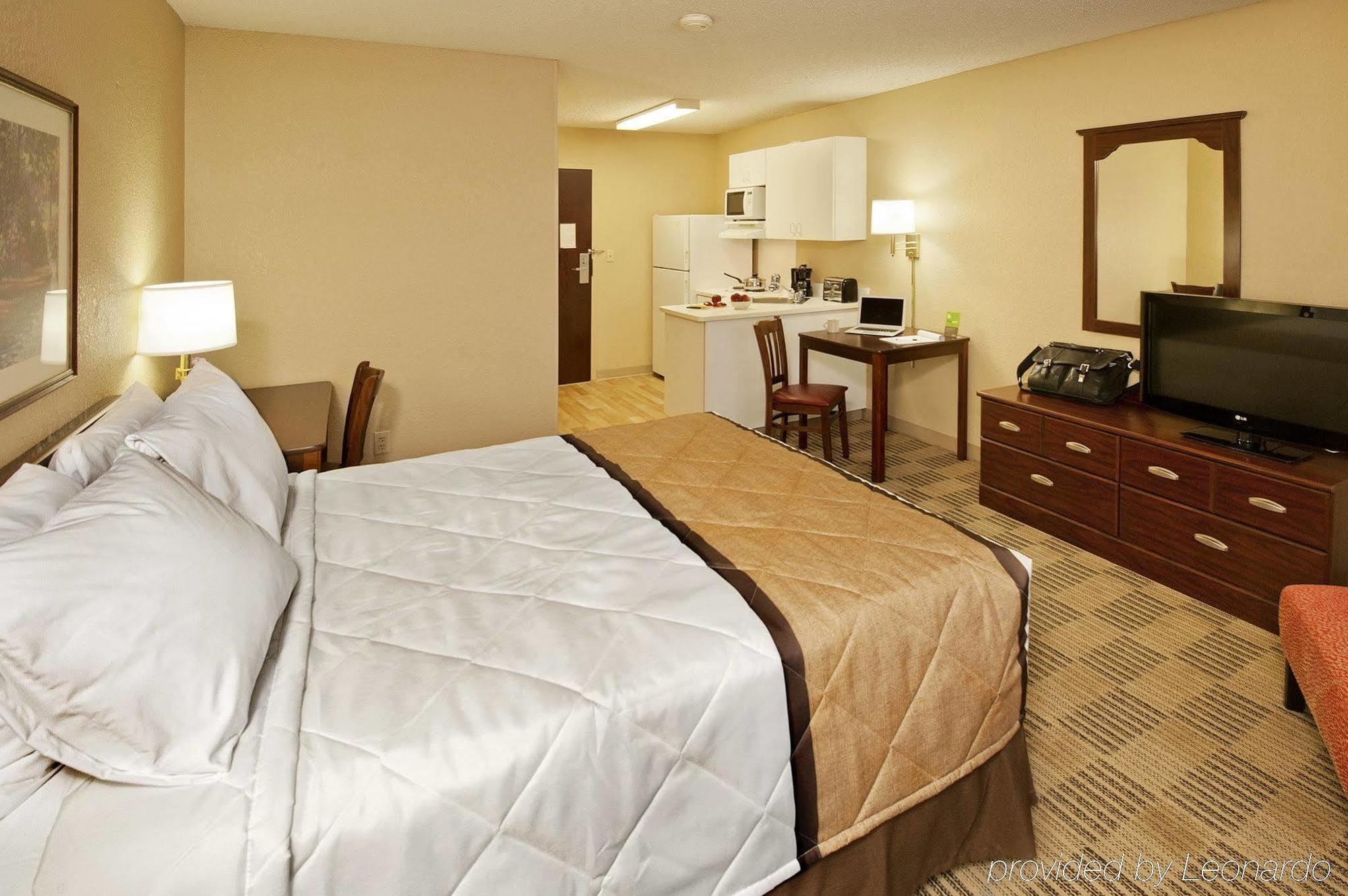 Extended Stay America Select Suites - Indianapolis - North - Кармел Экстерьер фото
